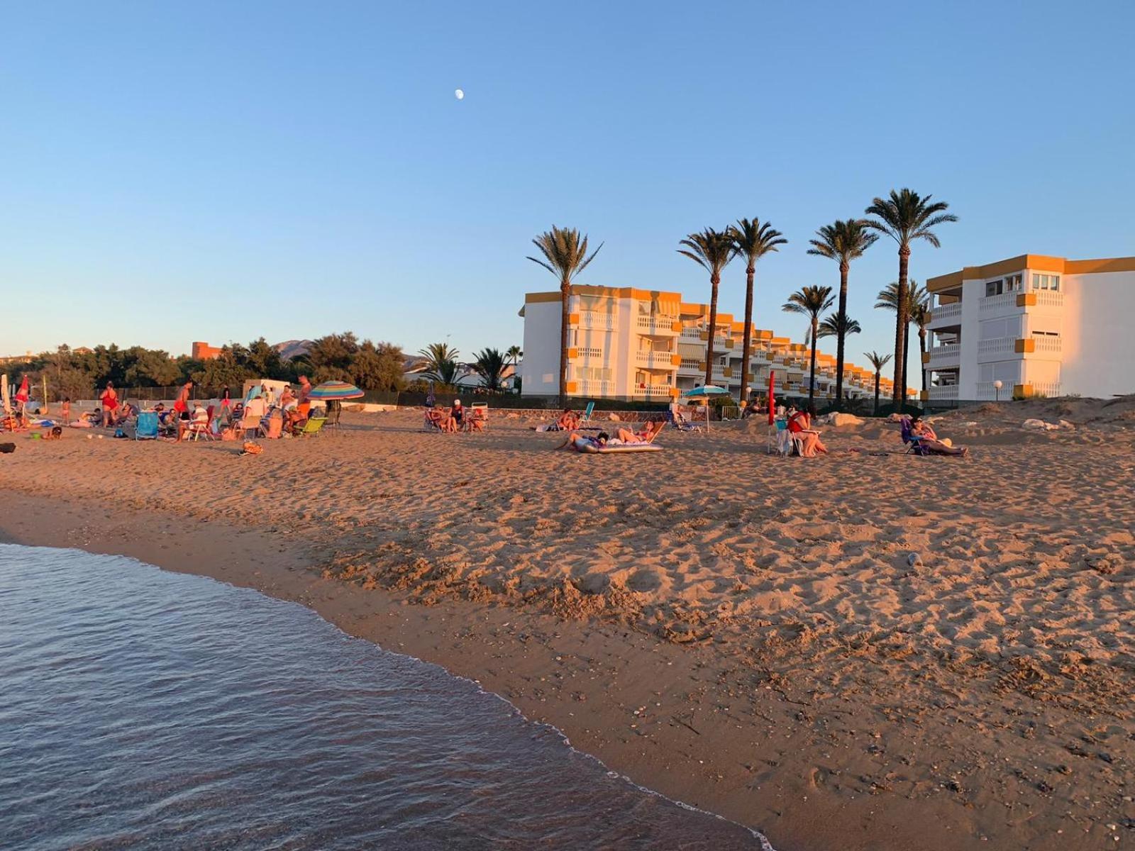Holiday Beach Dénia Buitenkant foto